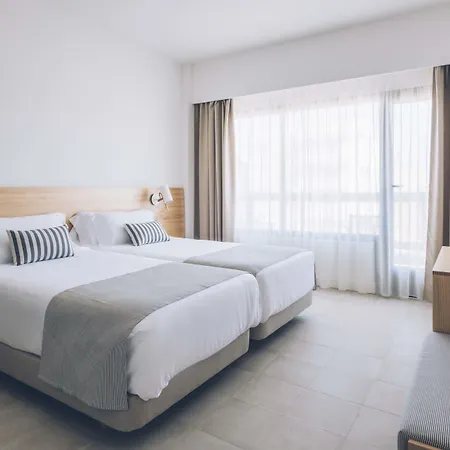 Aya Seahotel - Adults Only 4*