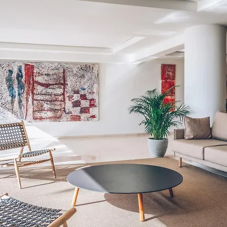 Aya Seahotel - Adults Only