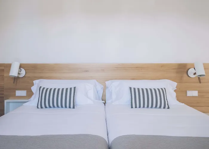 Aya Seahotel - Adults Only 4*