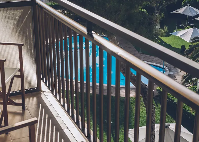 Aya Seahotel - Adults Only 4*