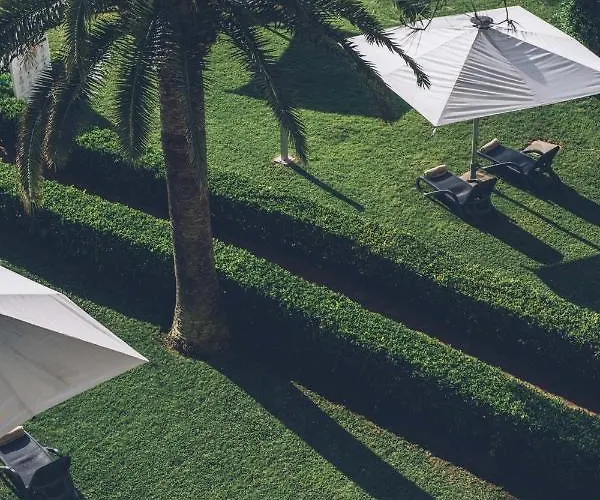 Aya Seahotel - Adults Only Готель 4*