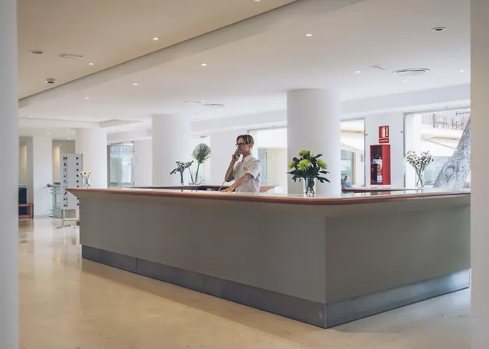 Hotel Aya Seahotel - Adults Only 4*