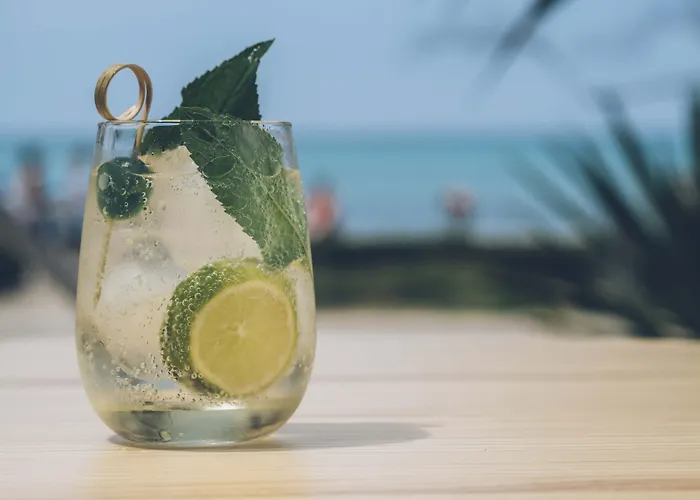 Aya Seahotel - Adults Only